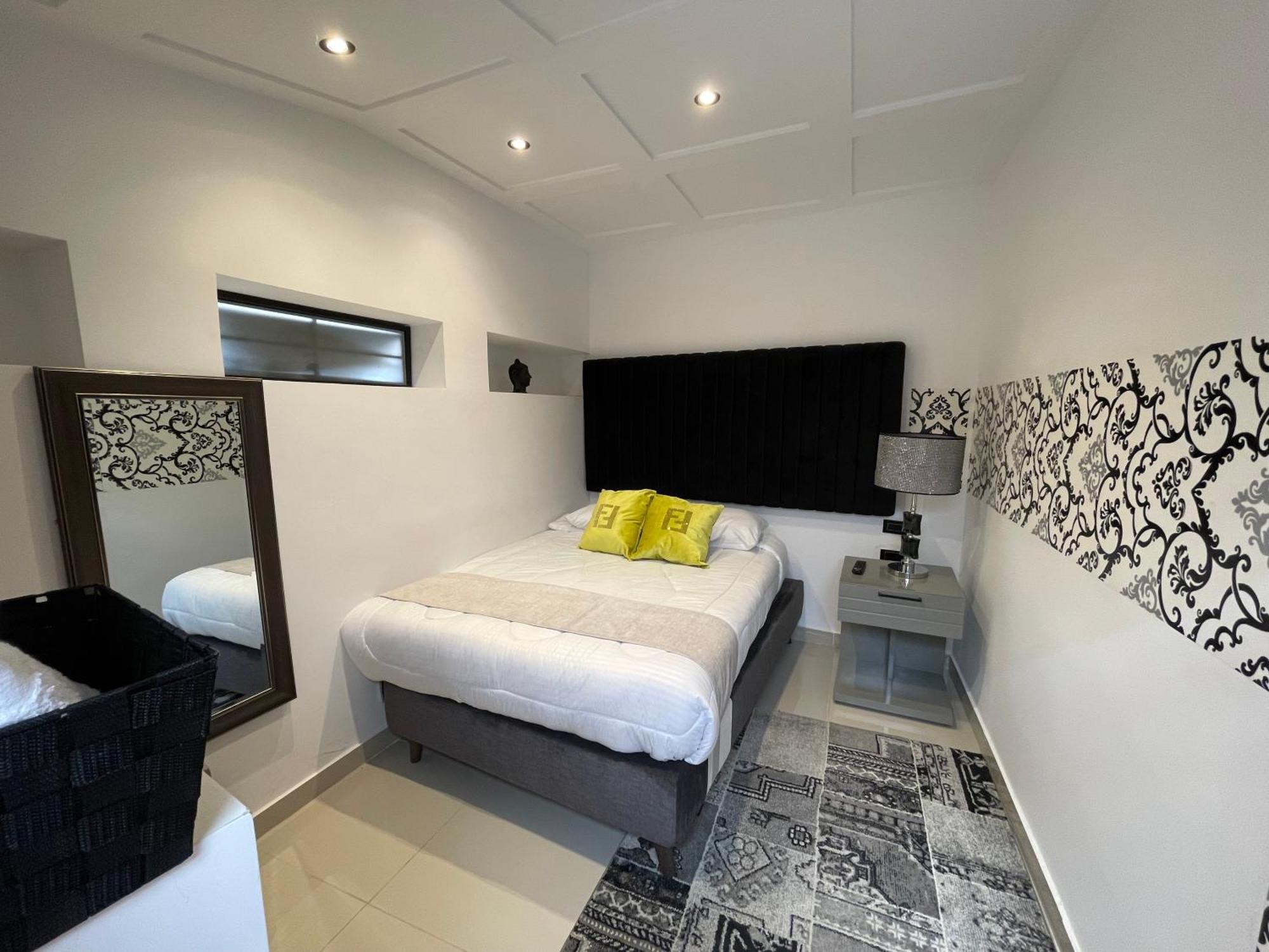Habitación Doble con baño compartido